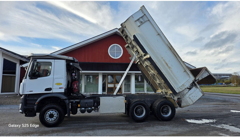 Mercedes-Benz 3558 6x4 2022 ONLY 113 tkm - Tipper: picture 3 Mercedes-Benz 3558 6x4 2022 ONLY 113 tkm - Tipper: picture 3