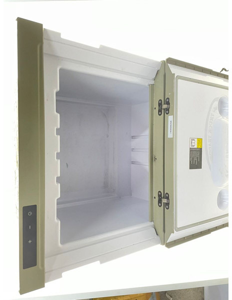 Volvo FH Fridge 82174070 - Cab and interior: picture 5 Volvo FH Fridge 82174070 - Cab and interior: picture 5