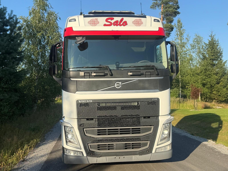 Volvo FH460 6x2 - Cab chassis truck: picture 5 Volvo FH460 6x2 - Cab chassis truck: picture 5