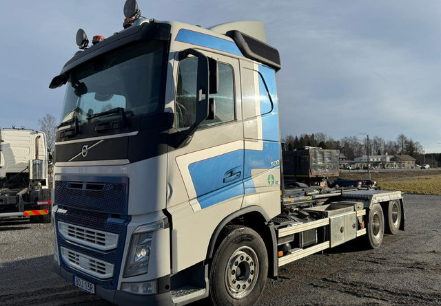 Volvo FH500 koukkuauto vain 493 tkm - Hook lift truck: picture 1 Volvo FH500 koukkuauto vain 493 tkm - Hook lift truck: picture 1