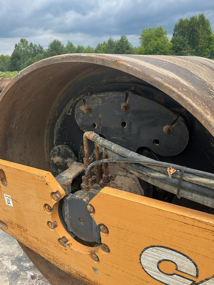 CASE 111G EX-D - Roller: picture 5 CASE 111G EX-D - Roller: picture 5