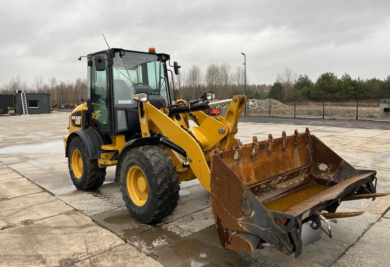 Caterpillar 908M - Wheel loader: picture 1 Caterpillar 908M - Wheel loader: picture 1