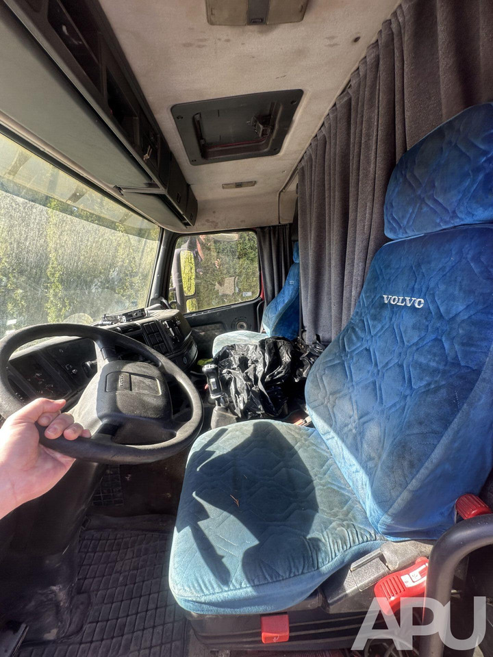 Tow truck Volvo FH12 340 LAWETA: picture 12 Tow truck Volvo FH12 340 LAWETA: picture 12