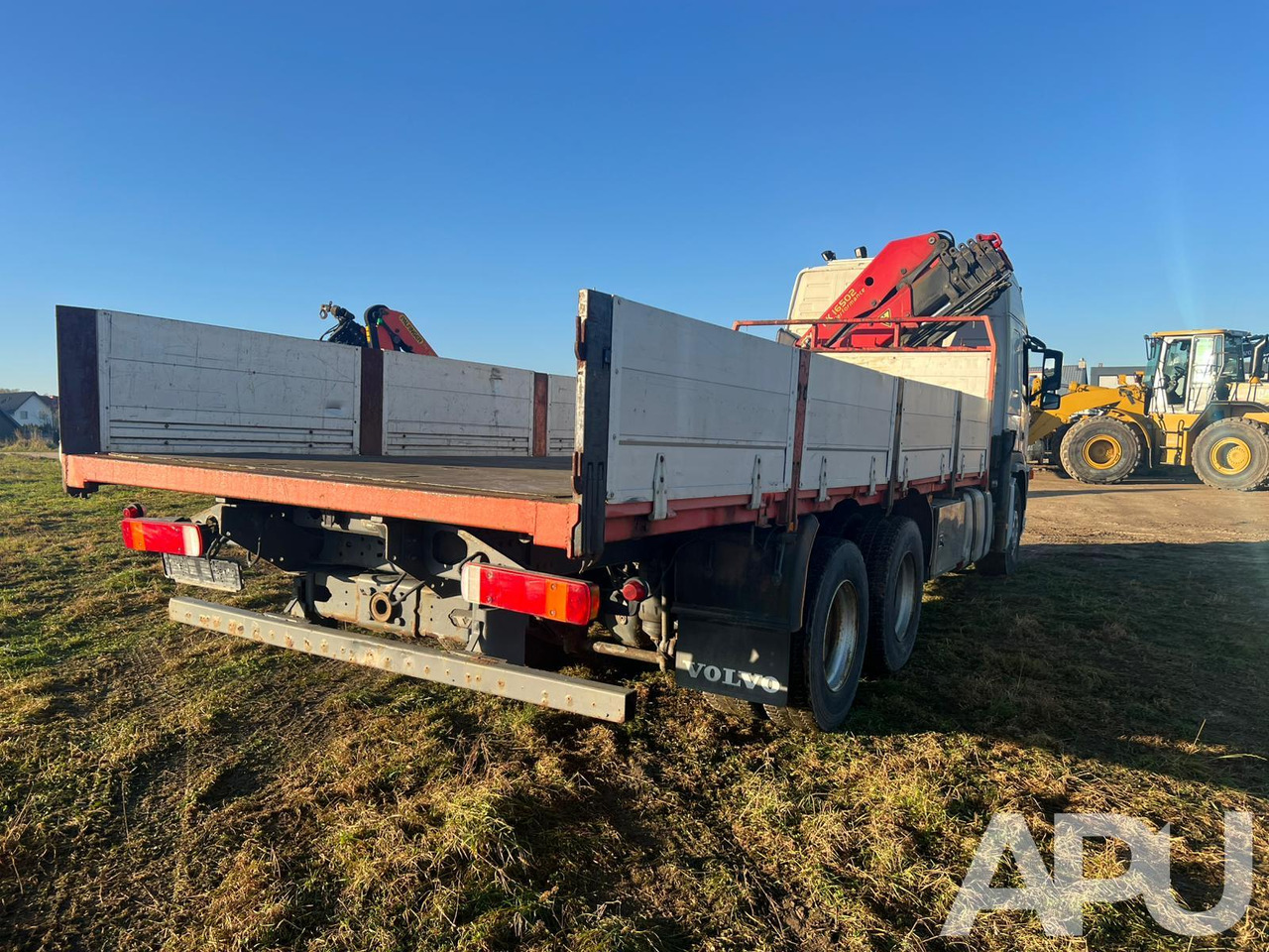 Volvo FM12 - Dropside/ Flatbed truck, Crane truck: picture 5 Volvo FM12 - Dropside/ Flatbed truck, Crane truck: picture 5