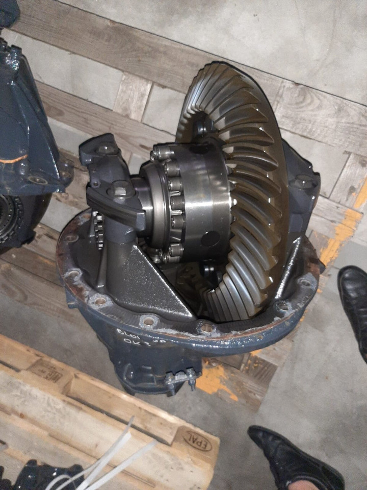 000130 Differentieel Scania R780 Gebruikt 2.59 Met Blokkering - Differential gear for Truck: picture 1 000130 Differentieel Scania R780 Gebruikt 2.59 Met Blokkering - Differential gear for Truck: picture 1
