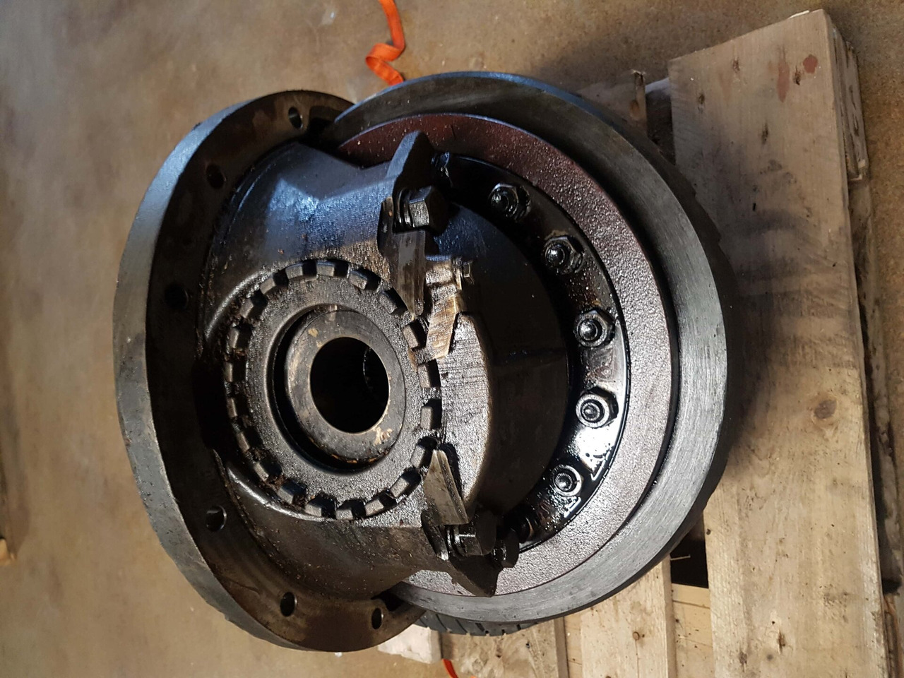 RS1356SV VOLVO DIFFERENTIAL RS/RSS1356SV EV91 RATIO 2.79 - Differential gear for Truck: picture 3 RS1356SV VOLVO DIFFERENTIAL RS/RSS1356SV EV91 RATIO 2.79 - Differential gear for Truck: picture 3