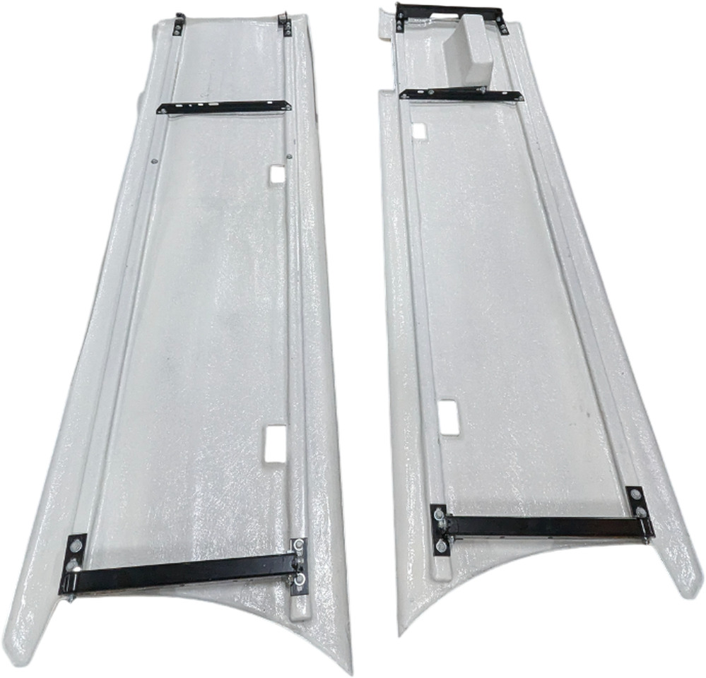 SCANIA NG 2020 ZIJSKIRTSET WB3750 | KLEUR IVOORWIT 1366386 (6491A) MET RADAR, RECHTS COMPLEET | 000061E - Body and exterior for Truck: picture 5 SCANIA NG 2020 ZIJSKIRTSET WB3750 | KLEUR IVOORWIT 1366386 (6491A) MET RADAR, RECHTS COMPLEET | 000061E - Body and exterior for Truck: picture 5