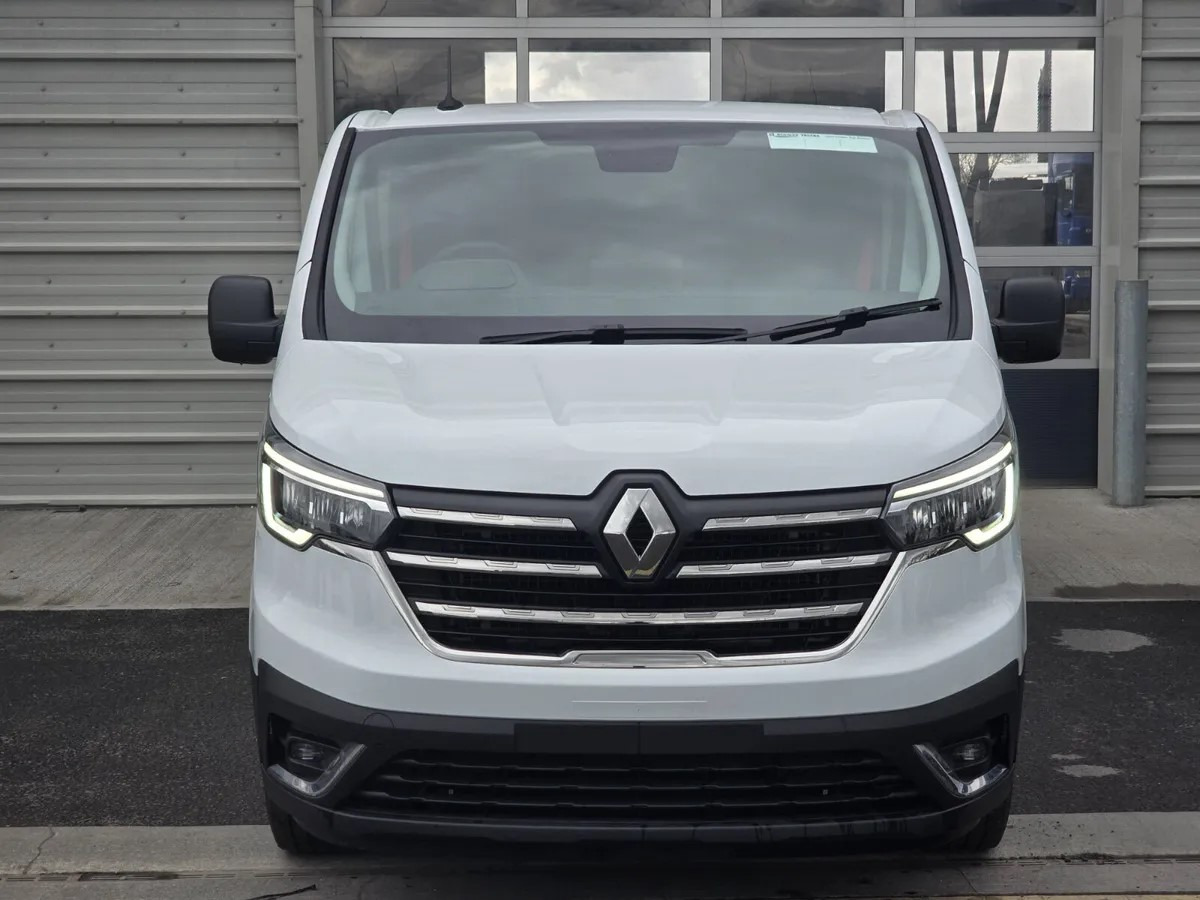 2025 Renault Trafic E-Tech Crew Cab - Combi van: picture 5 2025 Renault Trafic E-Tech Crew Cab - Combi van: picture 5
