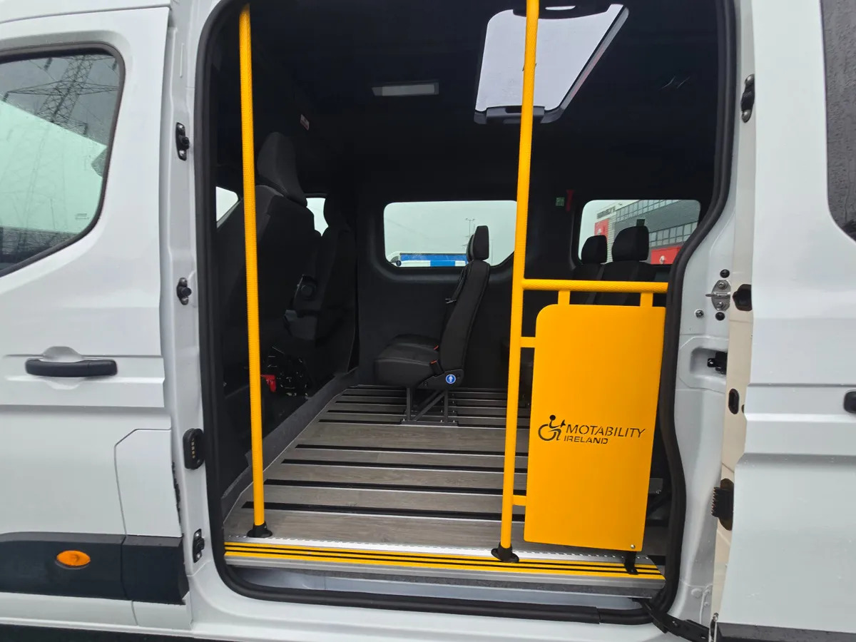 New Minibus, Passenger van New Renault Master Trabus: picture 13 New Minibus, Passenger van New Renault Master Trabus: picture 13