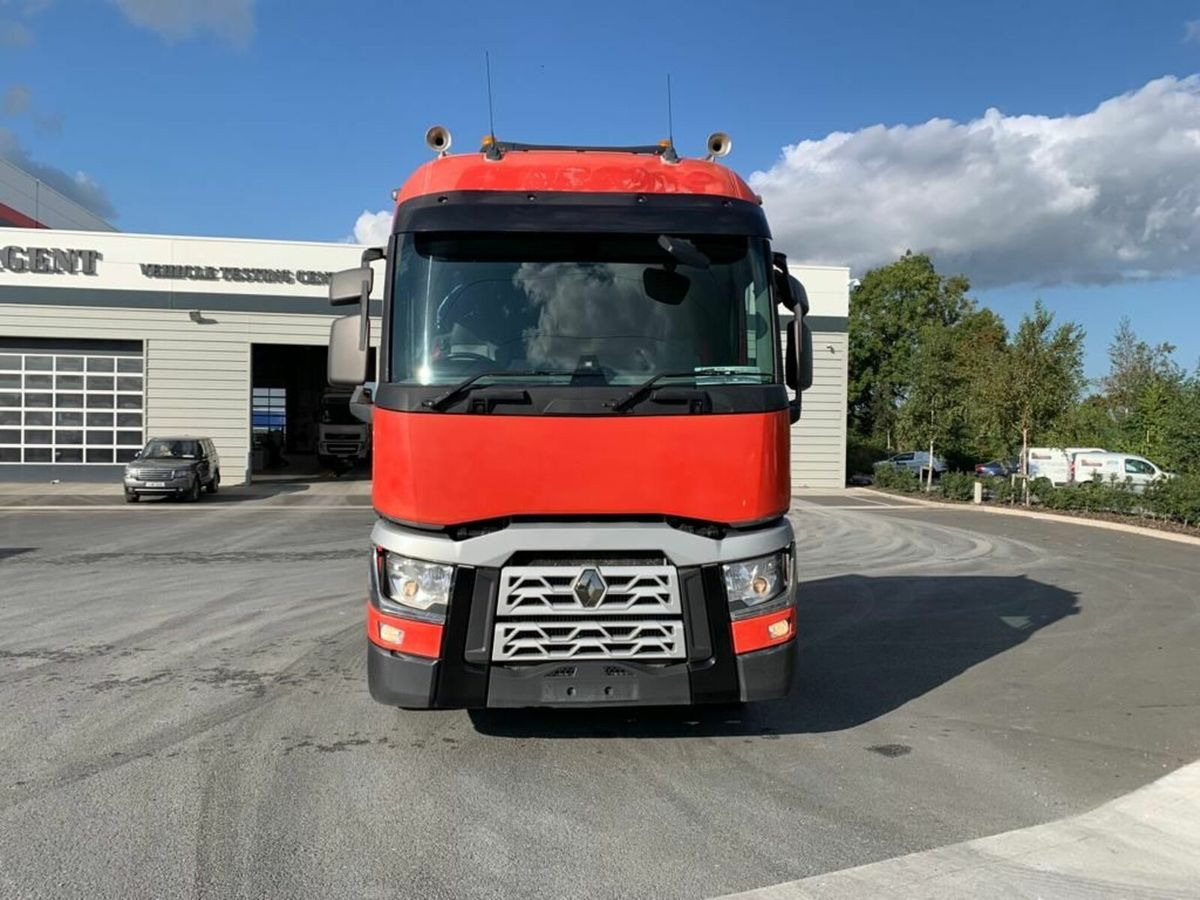 2015 Renault T520 - Tractor unit: picture 2 2015 Renault T520 - Tractor unit: picture 2