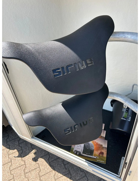Sirius Voorraad / show modellen Sirius S45 S75 S77 S80 - Horse trailer: picture 3 Sirius Voorraad / show modellen Sirius S45 S75 S77 S80 - Horse trailer: picture 3
