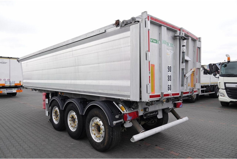 Benalu WYWROTKA / 26 m3 / ALUMINIOWA / OŚ PODNOSZONA / WAGA: 5 000 KG / - Tipper semi-trailer: picture 3 Benalu WYWROTKA / 26 m3 / ALUMINIOWA / OŚ PODNOSZONA / WAGA: 5 000 KG / - Tipper semi-trailer: picture 3