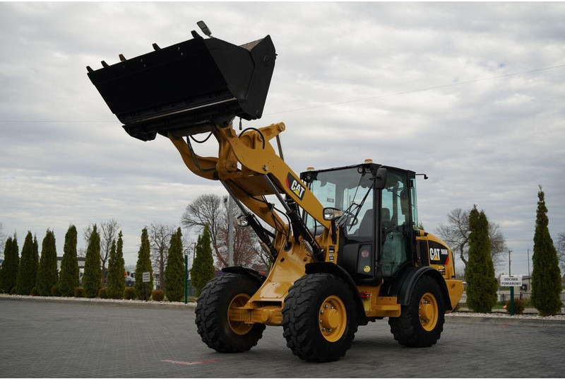Caterpillar 906M / ŁADOWARKA KOŁOWA / 2019 ROK / ŁYŻKA SZCZĘKOWA / - Wheel loader: picture 2 Caterpillar 906M / ŁADOWARKA KOŁOWA / 2019 ROK / ŁYŻKA SZCZĘKOWA / - Wheel loader: picture 2