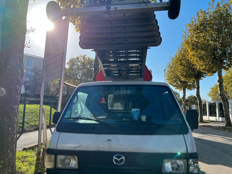 Mazda Lifting basket - Bocker 30 m - Commercial vehicle: picture 1 Mazda Lifting basket - Bocker 30 m - Commercial vehicle: picture 1