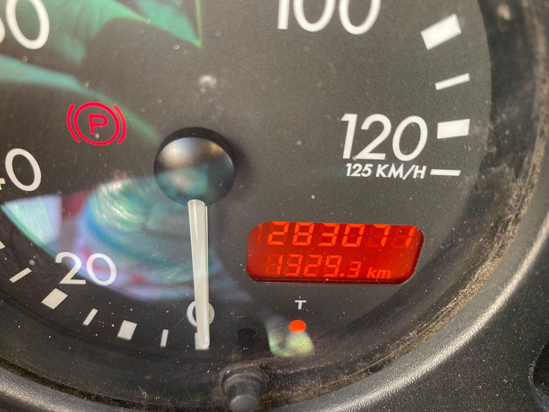 Box truck DAF LF 45.180 Pritsche + Plane: picture 19 Box truck DAF LF 45.180 Pritsche + Plane: picture 19