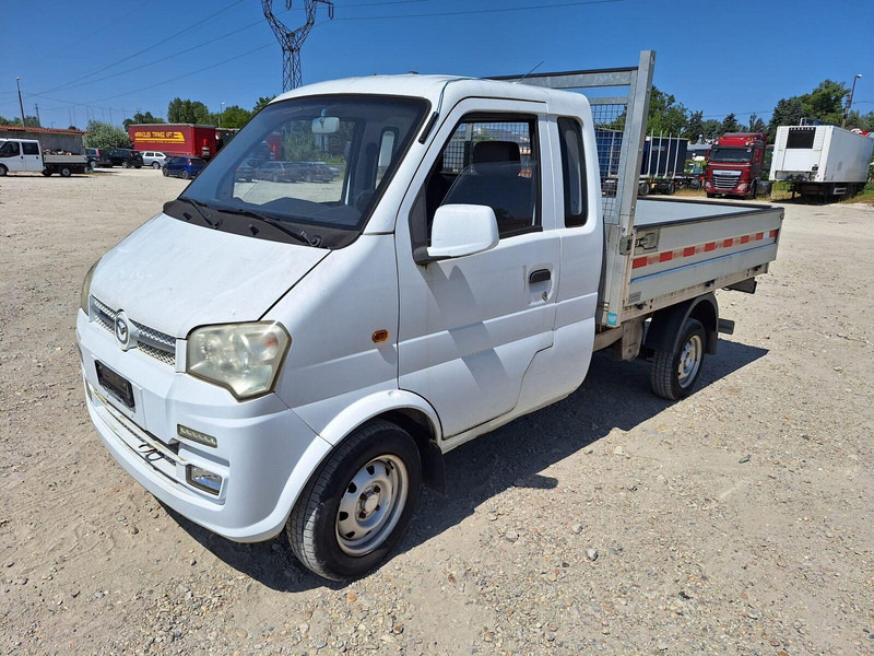 DFSK Docar 4x4 - Pritsche - Open body delivery van: picture 2 DFSK Docar 4x4 - Pritsche - Open body delivery van: picture 2