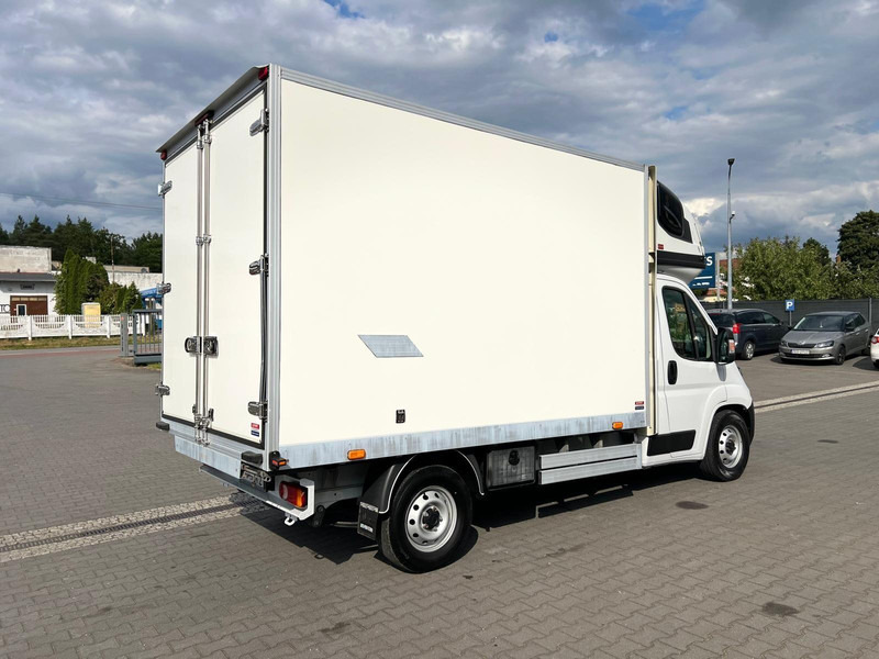 Fiat Ducato REFRIGERATOR CONTAINER BED WEBASTO - Refrigerated delivery van: picture 3 Fiat Ducato REFRIGERATOR CONTAINER BED WEBASTO - Refrigerated delivery van: picture 3