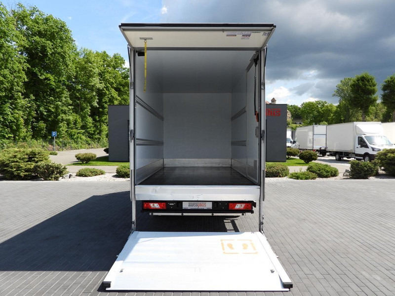 Closed box van Ford TRANSIT  KONTENER WINDA 8 PALET TEMPOMAT LEDY KLIMATYZACJA  130K: picture 12 Closed box van Ford TRANSIT  KONTENER WINDA 8 PALET TEMPOMAT LEDY KLIMATYZACJA  130K: picture 12