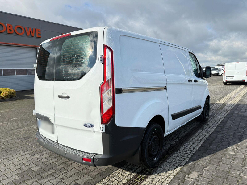 Ford Transit Custom Chłodnia Izoterma - Refrigerated delivery van: picture 4 Ford Transit Custom Chłodnia Izoterma - Refrigerated delivery van: picture 4