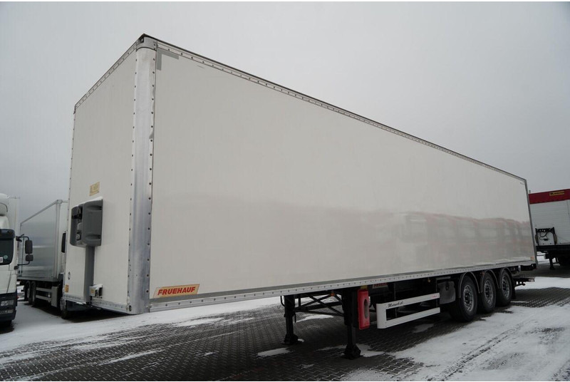 Fruehauf - Closed box semi-trailer: picture 2 Fruehauf - Closed box semi-trailer: picture 2