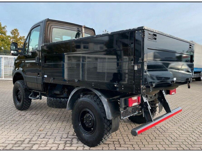 Iveco 35S17 W 4x4 Flatbed - Open body delivery van: picture 5 Iveco 35S17 W 4x4 Flatbed - Open body delivery van: picture 5