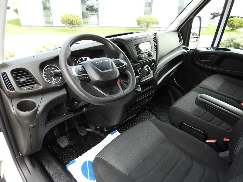 Iveco DAILY 35S14 WYWROTKA PODWÓJNA KABINA DOKA 7 MIEJSC TEMPOMAT KLIM - Tipper van: picture 2 Iveco DAILY 35S14 WYWROTKA PODWÓJNA KABINA DOKA 7 MIEJSC TEMPOMAT KLIM - Tipper van: picture 2