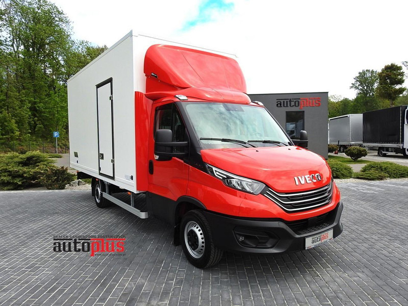 Iveco DAILY 35S18 NOWY KONTENER 10 PALET TEMPOMAT NAWIGACJA KLIMATYZAC - Closed box van: picture 1 Iveco DAILY 35S18 NOWY KONTENER 10 PALET TEMPOMAT NAWIGACJA KLIMATYZAC - Closed box van: picture 1