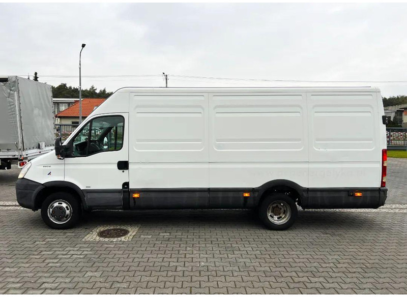 Iveco Daily 35C15 Furgon L4H2 Brygadówka 6-seater Doka Dubel Cabin - Closed box van: picture 3 Iveco Daily 35C15 Furgon L4H2 Brygadówka 6-seater Doka Dubel Cabin - Closed box van: picture 3
