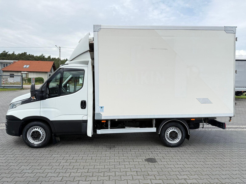 Iveco Daily 35S15 3.0 Diesel Kontener 3x Drzwi Chłodnia Izoterma Therm - Refrigerated delivery van: picture 2 Iveco Daily 35S15 3.0 Diesel Kontener 3x Drzwi Chłodnia Izoterma Therm - Refrigerated delivery van: picture 2