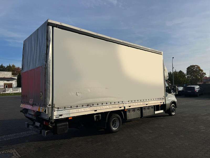 Iveco Daily 72C18 70C18 CURTAINE TILT+LIFT 1.HAND LED FULL OPTION - Curtainsider truck: picture 5 Iveco Daily 72C18 70C18 CURTAINE TILT+LIFT 1.HAND LED FULL OPTION - Curtainsider truck: picture 5