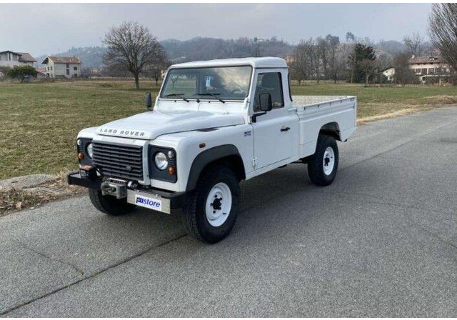 Land Rover Defender 110 - 2.2 Td4 4x4 Platós - Open body delivery van: picture 1 Land Rover Defender 110 - 2.2 Td4 4x4 Platós - Open body delivery van: picture 1