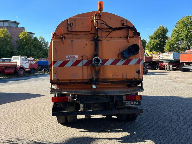 MAN 15.163 Utcaseprő - Road sweeper: picture 4 MAN 15.163 Utcaseprő - Road sweeper: picture 4