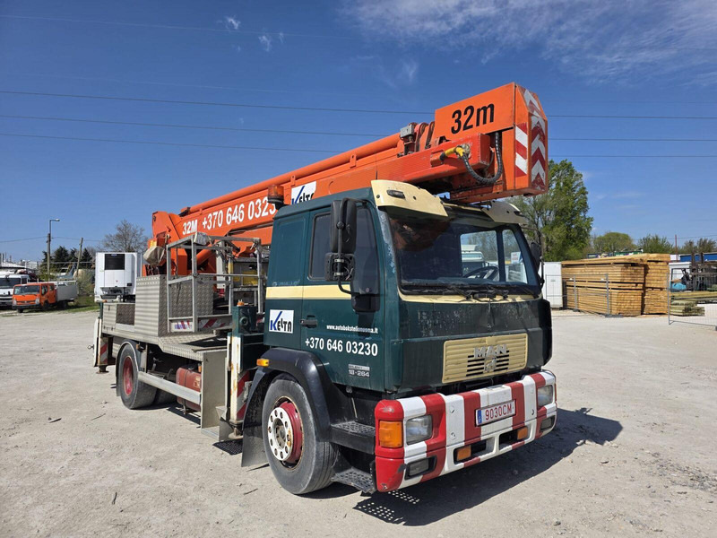 MAN 18.264 Multitel ALU 32m - Truck mounted aerial platform: picture 2 MAN 18.264 Multitel ALU 32m - Truck mounted aerial platform: picture 2