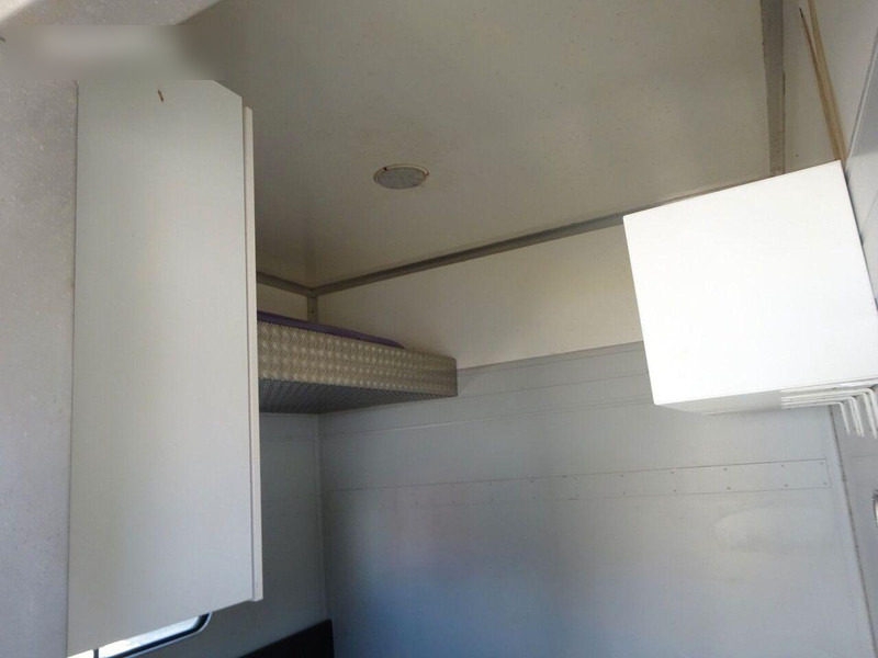 MAN 8.220 - Koffer leasing MAN 8.220 - Koffer: picture 19 MAN 8.220 - Koffer leasing MAN 8.220 - Koffer: picture 19