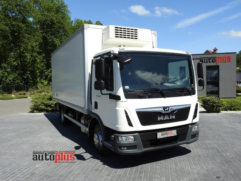 MAN TGL 10.180 KONTENER CHŁODNIA -20*C 11 PALET ZASILANIE 230V KLIMA - Refrigerator truck: picture 1 MAN TGL 10.180 KONTENER CHŁODNIA -20*C 11 PALET ZASILANIE 230V KLIMA - Refrigerator truck: picture 1