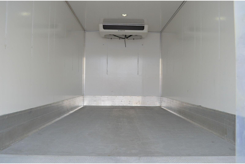 Refrigerator truck MAN TGL 10.180 REFRIGERATOR TK V500 MAX: picture 10 Refrigerator truck MAN TGL 10.180 REFRIGERATOR TK V500 MAX: picture 10
