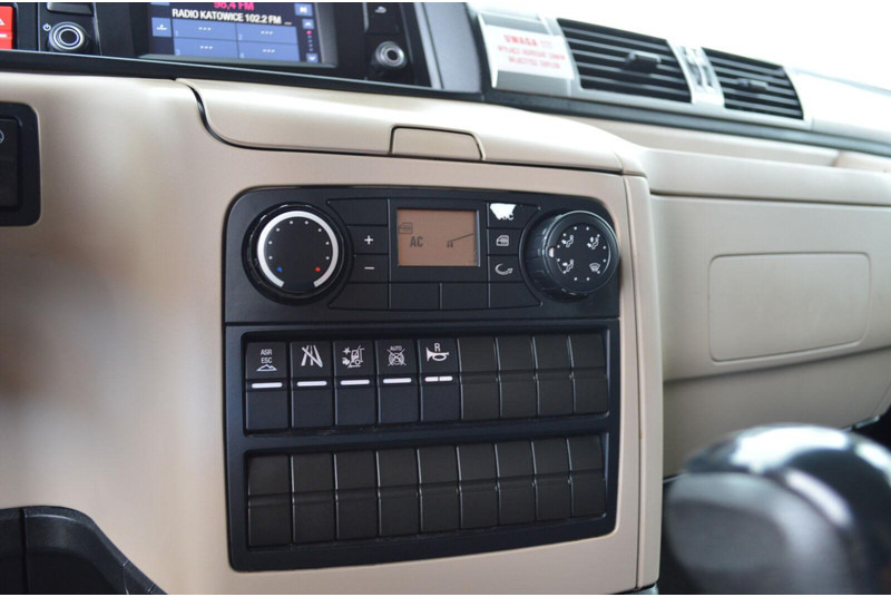 Refrigerator truck MAN TGL 10.180 REFRIGERATOR TK V500 MAX: picture 18 Refrigerator truck MAN TGL 10.180 REFRIGERATOR TK V500 MAX: picture 18