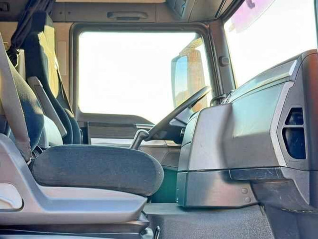 Tipper MAN TGS 26.440: picture 9