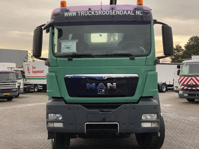 MAN TGS 26.440 - Dropside/ Flatbed truck, Crane truck: picture 1 MAN TGS 26.440 - Dropside/ Flatbed truck, Crane truck: picture 1