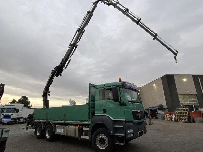 MAN TGS 26.440 - Dropside/ Flatbed truck, Crane truck: picture 4 MAN TGS 26.440 - Dropside/ Flatbed truck, Crane truck: picture 4