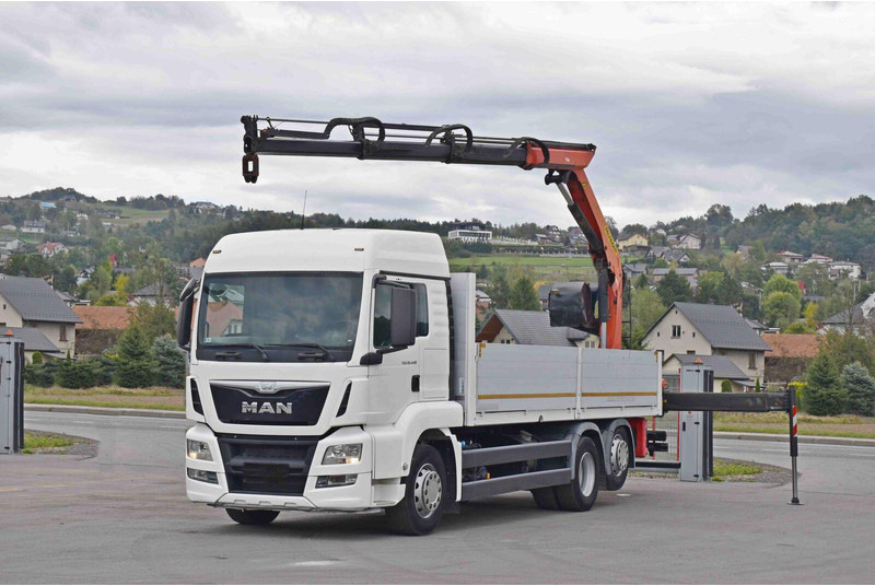 MAN TGS 26.440 * PRITSCHE 6,90 m + PK 16001 - K - Dropside/ Flatbed truck, Crane truck: picture 2 MAN TGS 26.440 * PRITSCHE 6,90 m + PK 16001 - K - Dropside/ Flatbed truck, Crane truck: picture 2