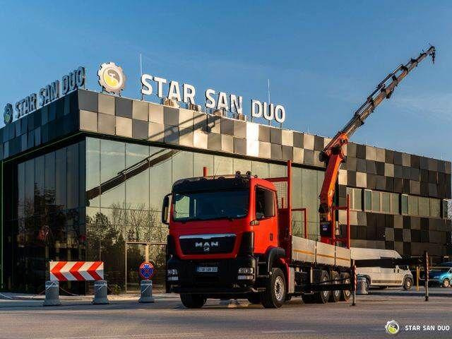 MAN TGS 35.400 - Dropside/ Flatbed truck, Crane truck: picture 3 MAN TGS 35.400 - Dropside/ Flatbed truck, Crane truck: picture 3