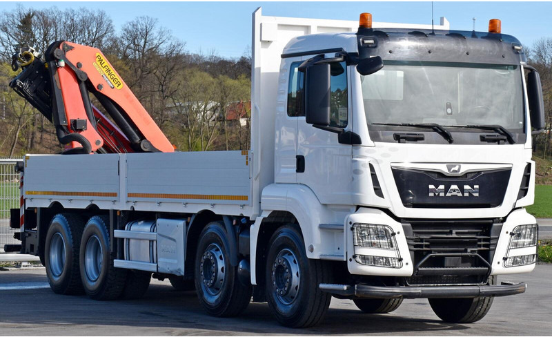 MAN TGS 35.500 - Dropside/ Flatbed truck, Crane truck: picture 3 MAN TGS 35.500 - Dropside/ Flatbed truck, Crane truck: picture 3