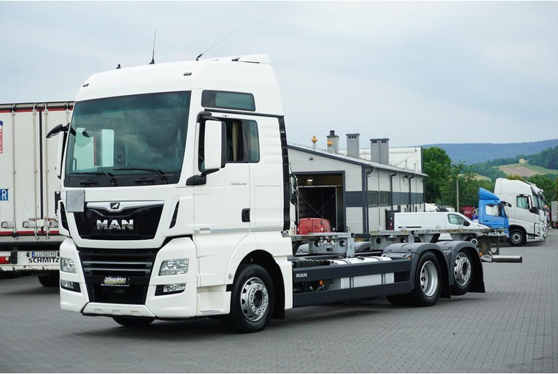 MAN TGX / 26.470 / ACC / E 6 / XXL / BDF 7,15 M , 7,45 M , 7,82 M - Cab chassis truck: picture 2 MAN TGX / 26.470 / ACC / E 6 / XXL / BDF 7,15 M , 7,45 M , 7,82 M - Cab chassis truck: picture 2