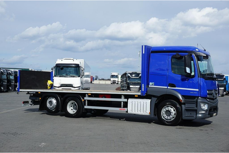 Mercedes-Benz ACTROS / 2543 / ACC / E 6 / PEŁNY ADR / PLATFORMA / ZAWIESIE POD - Dropside/ Flatbed truck: picture 4 Mercedes-Benz ACTROS / 2543 / ACC / E 6 / PEŁNY ADR / PLATFORMA / ZAWIESIE POD - Dropside/ Flatbed truck: picture 4