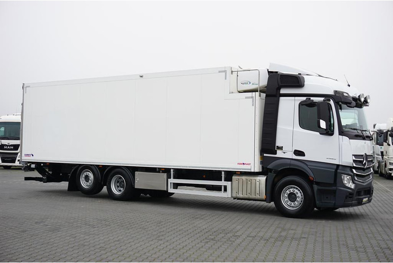 Mercedes-Benz ACTROS / 2553 / EURO 6 / CHŁODNIA + WINDA / 23 PALETY / OŚ SKRĘT - Refrigerator truck: picture 4 Mercedes-Benz ACTROS / 2553 / EURO 6 / CHŁODNIA + WINDA / 23 PALETY / OŚ SKRĘT - Refrigerator truck: picture 4