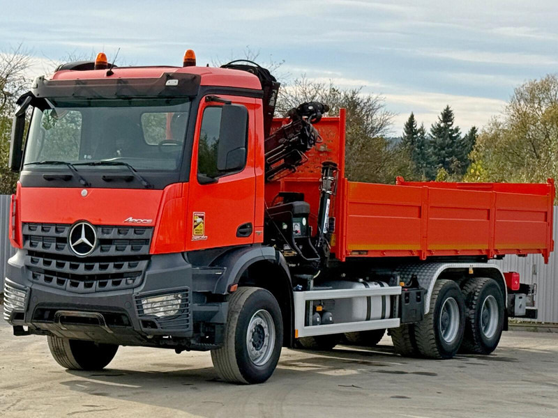 Mercedes-Benz AROCS 2640 - Tipper, Crane truck: picture 4 Mercedes-Benz AROCS 2640 - Tipper, Crane truck: picture 4