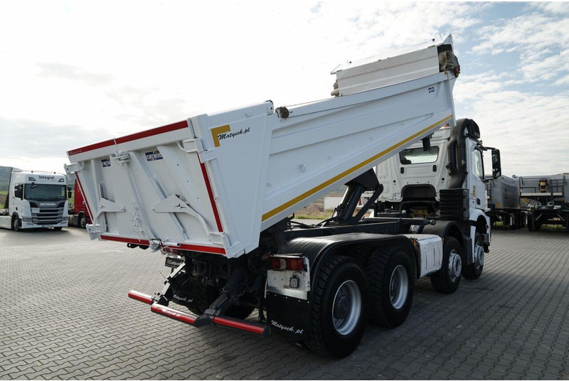Mercedes-Benz AROCS 3243 / 8x4 / WYWROTKA DWUSTRONNA / HYDROBURTA / BORDMATIC - Tipper: picture 4 Mercedes-Benz AROCS 3243 / 8x4 / WYWROTKA DWUSTRONNA / HYDROBURTA / BORDMATIC - Tipper: picture 4
