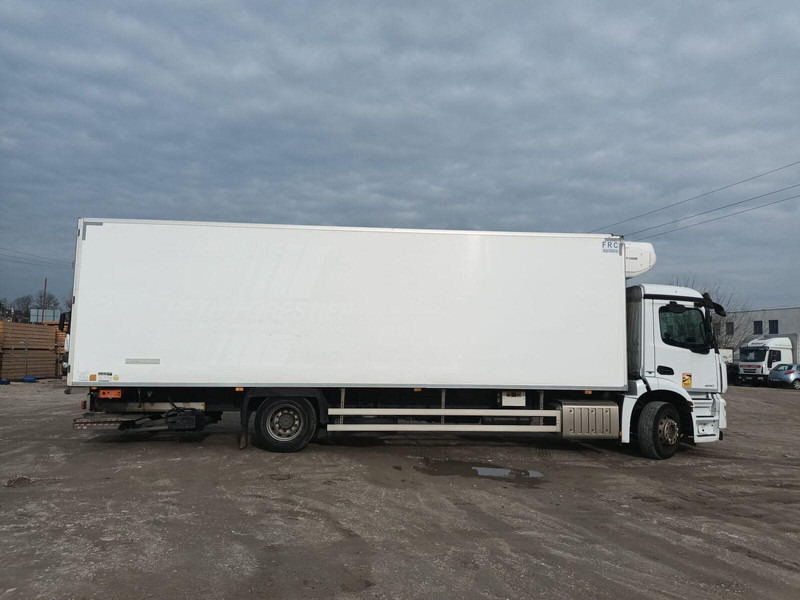 Mercedes-Benz Antos 1830 - TK T-1200R + ATP 8.7meter - Refrigerator truck: picture 4 Mercedes-Benz Antos 1830 - TK T-1200R + ATP 8.7meter - Refrigerator truck: picture 4