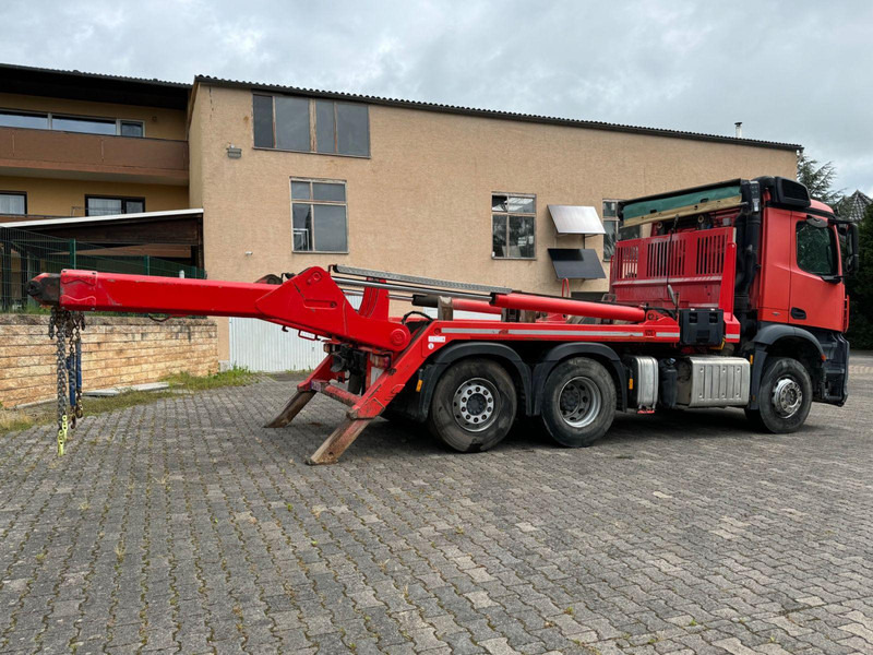 Mercedes-Benz Arocs 2536 BL 6x2/Funkfernbe./VDL-ASK 18 TK - Container transporter/ Swap body truck, Crane truck: picture 4 Mercedes-Benz Arocs 2536 BL 6x2/Funkfernbe./VDL-ASK 18 TK - Container transporter/ Swap body truck, Crane truck: picture 4